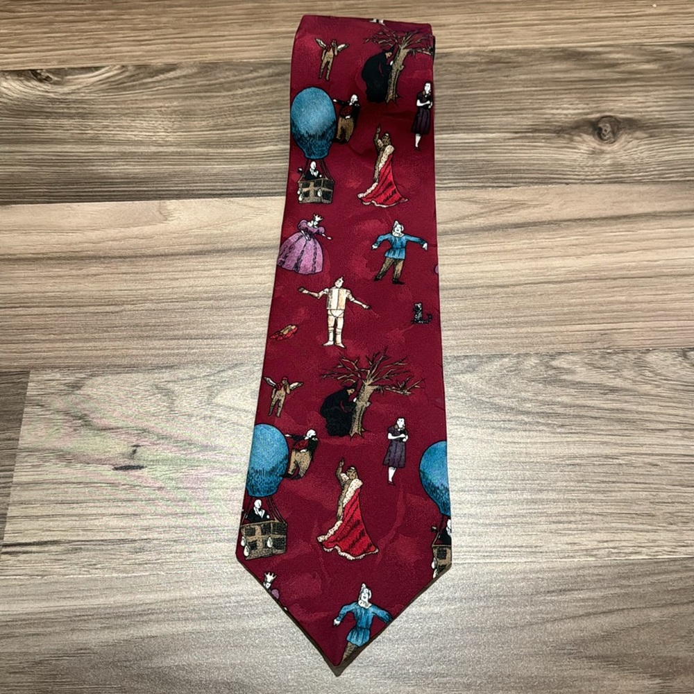 Wizard of Oz 1992 Silk Dorothy Tinman Characters Burgundy Multi Colored Tie USA
